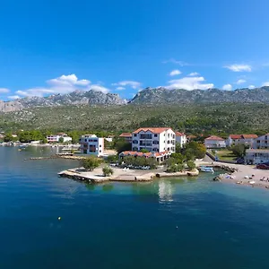 https://pansion-croatia.hotelinzadar.com
